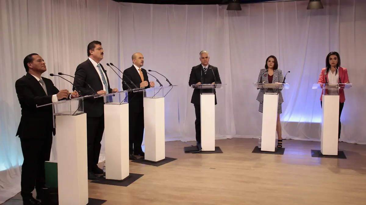 EL DEBATE